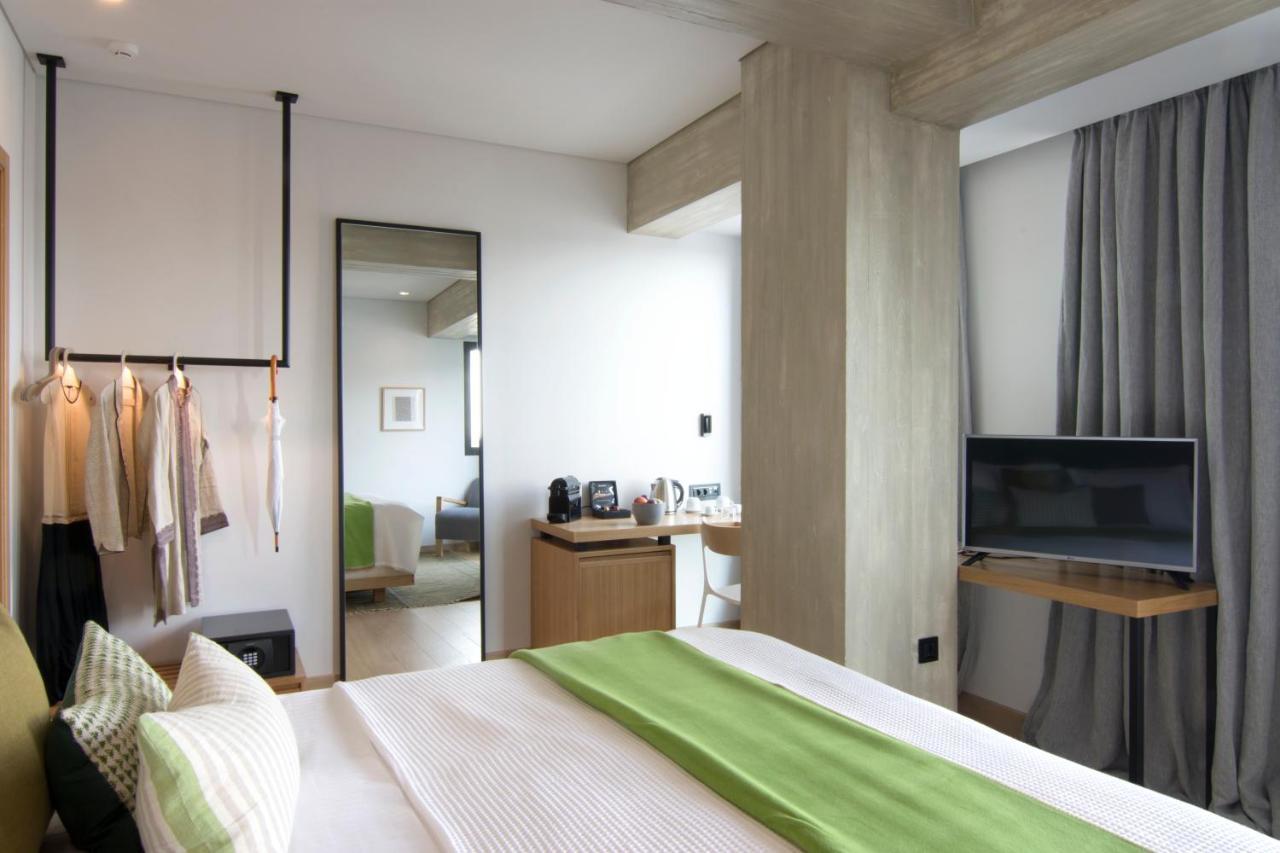 Coco-Mat Athens Jumelle Hotel Exterior foto A room at the hotel